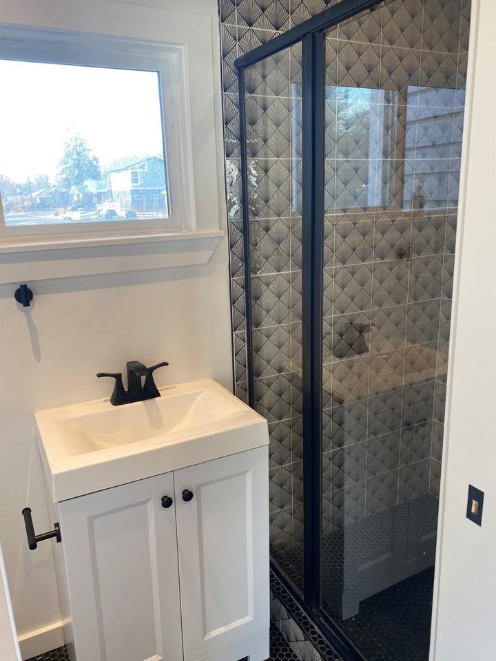 151 West Taylor Street - Photo 3 of 5