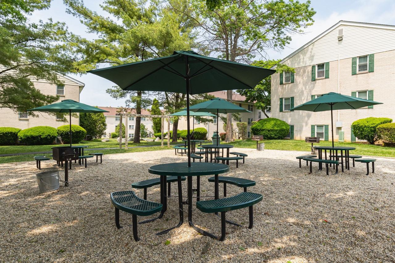 Brookbend Apartments - Photo 6 of 22