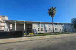 featured image of 15523 Rayen St