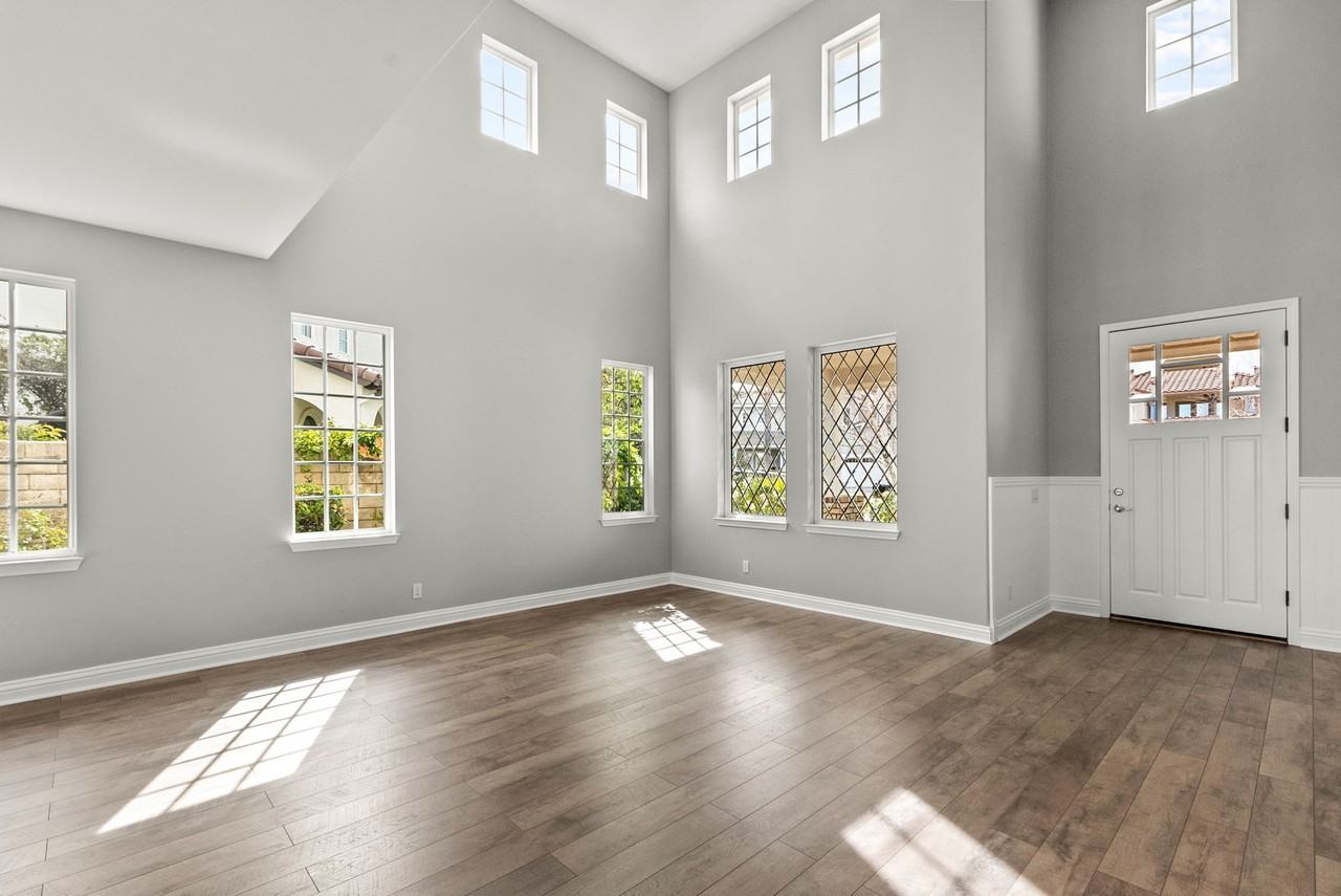 Durant Place - Photo 7 of 50