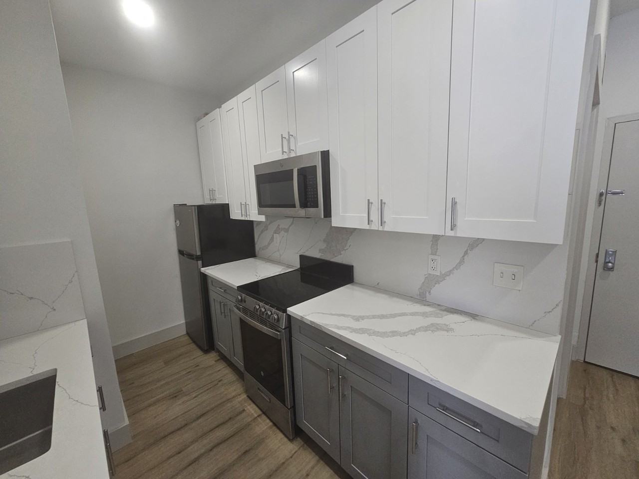 101 Main Street - Photo 3 of 10