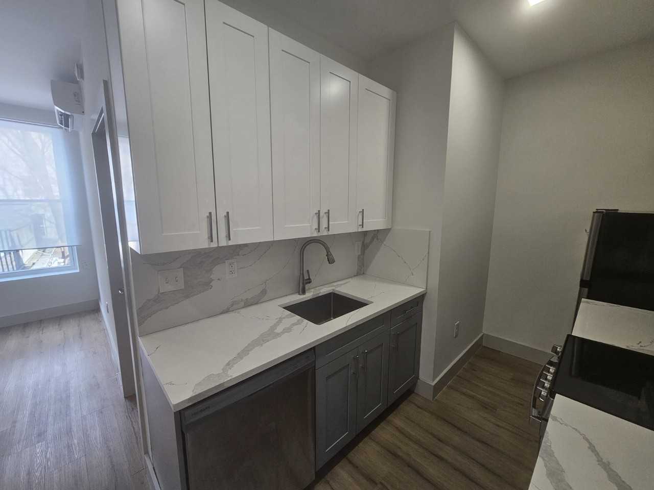 101 Main Street - Photo 4 of 10