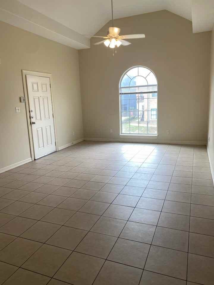 St. Antimo Apartments - Photo 4 of 50