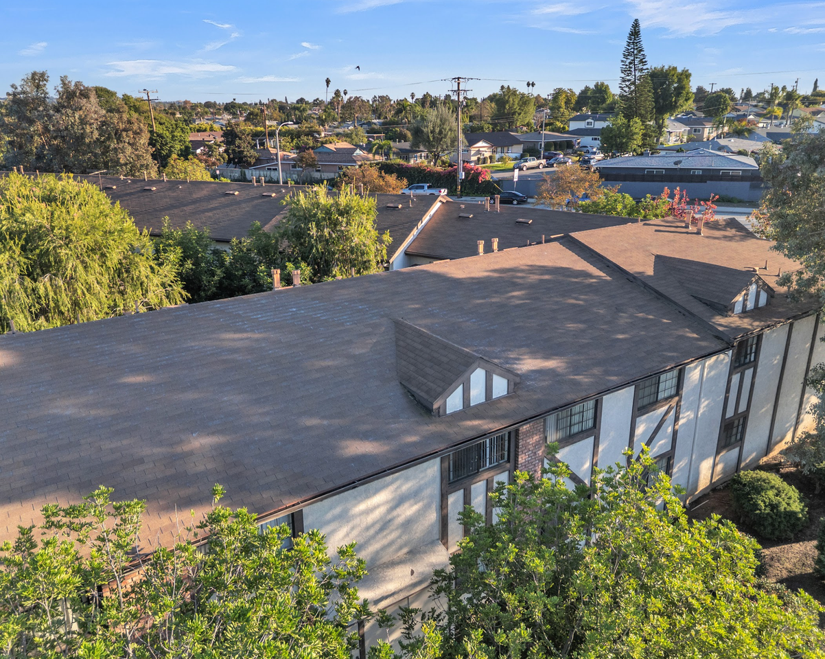 14829 Mulberry Drive - Photo 3 of 9