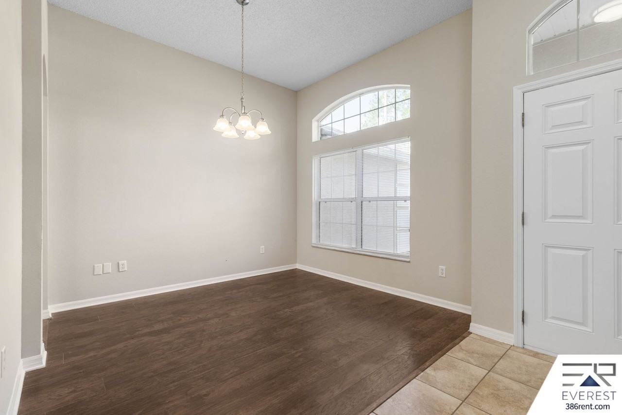 32 Pierce Ln - Photo 7 of 41