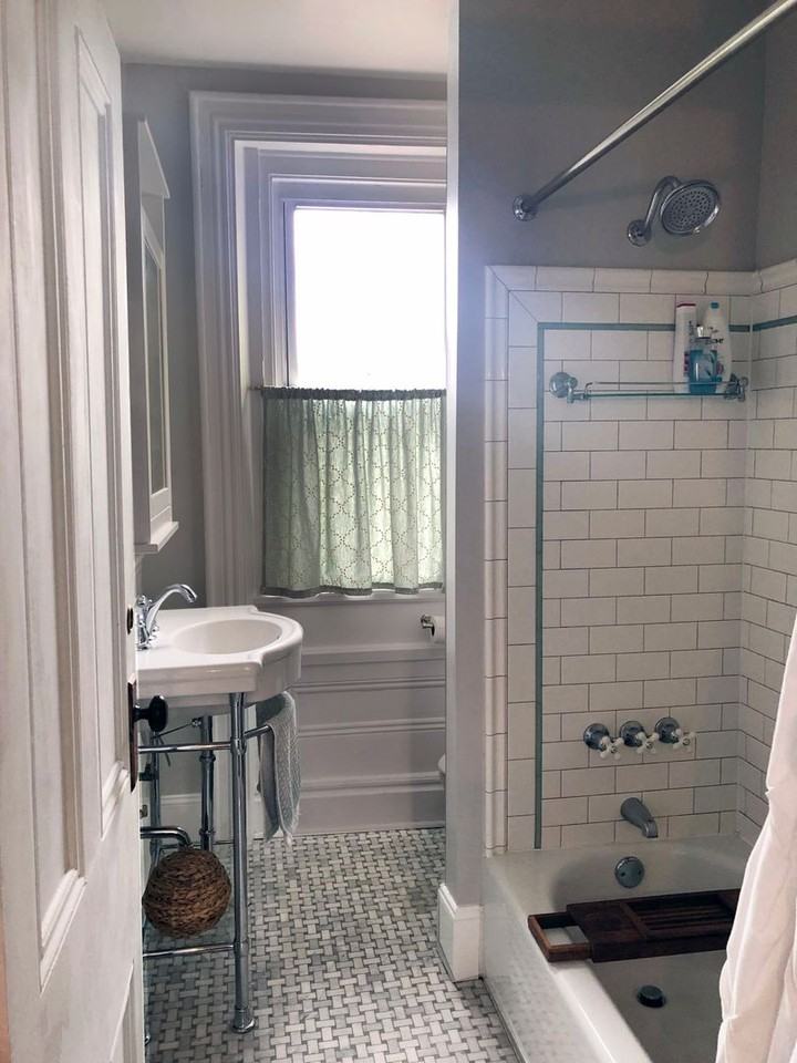 190 S 17th St - Photo 3 of 12