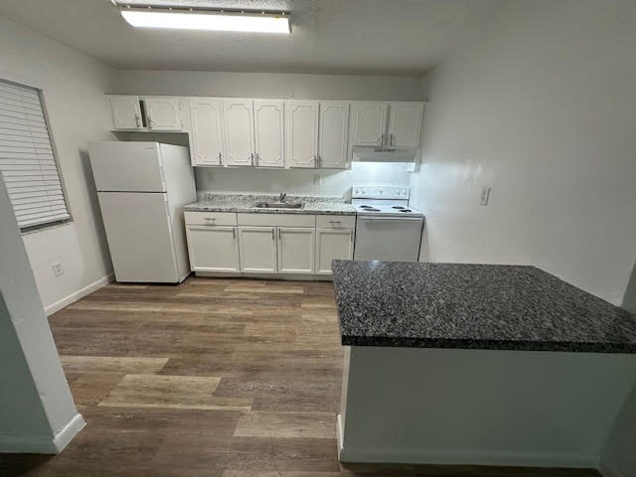 3801 SW 59 Terr Davie, FL 33314 - Photo 5 of 9