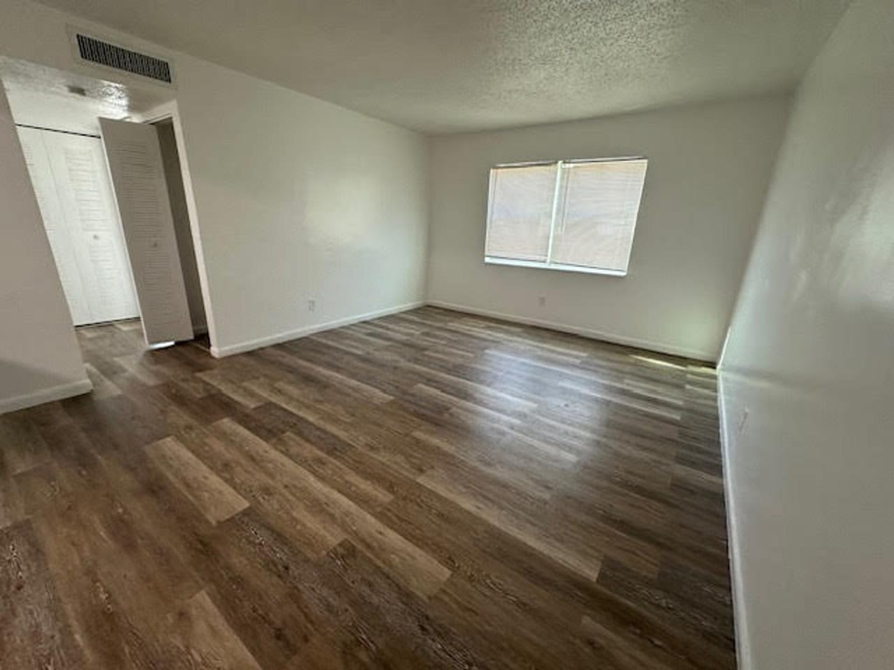 3801 SW 59 Terr Davie, FL 33314 - Photo 6 of 9