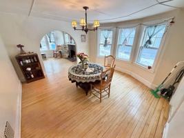 featured image of 281 S Winooski Ave #1