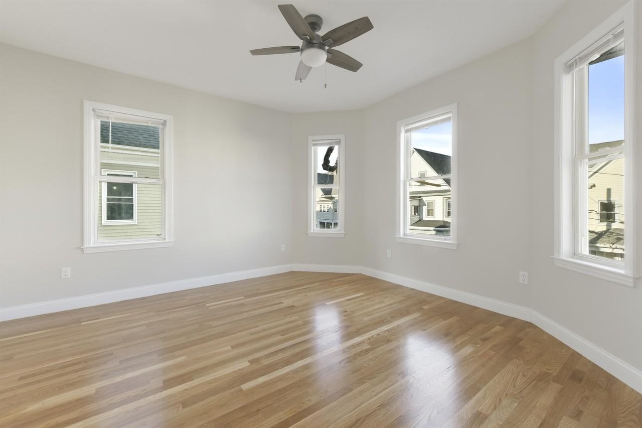 4 Benson Street - Photo 2 of 36