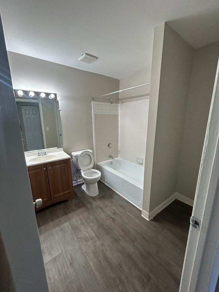 405 Orchard Trace Ln #4 - Photo 7 of 7