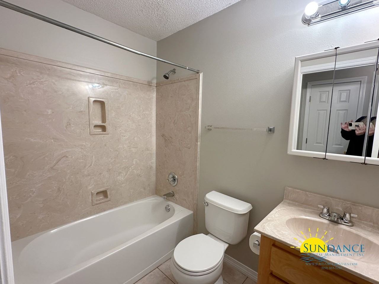 8471 Barrancas St - Photo 6 of 12