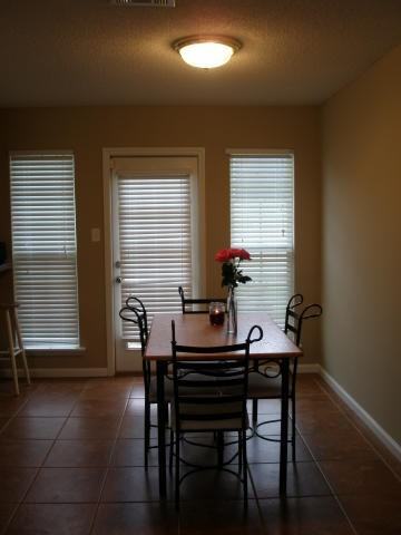 159 Oak St - Photo 2 of 4