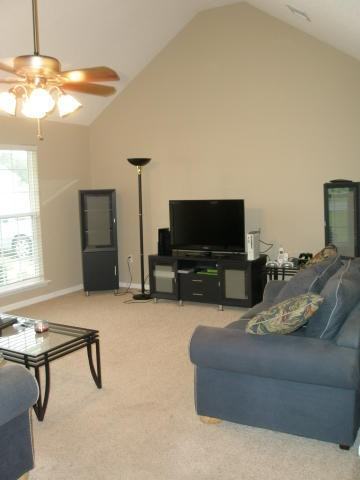 159 Oak St - Photo 4 of 4