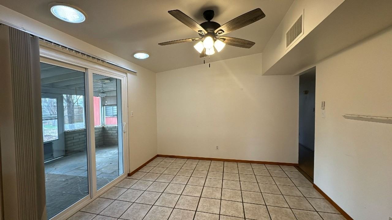 35 E James Dr - Photo 5 of 21