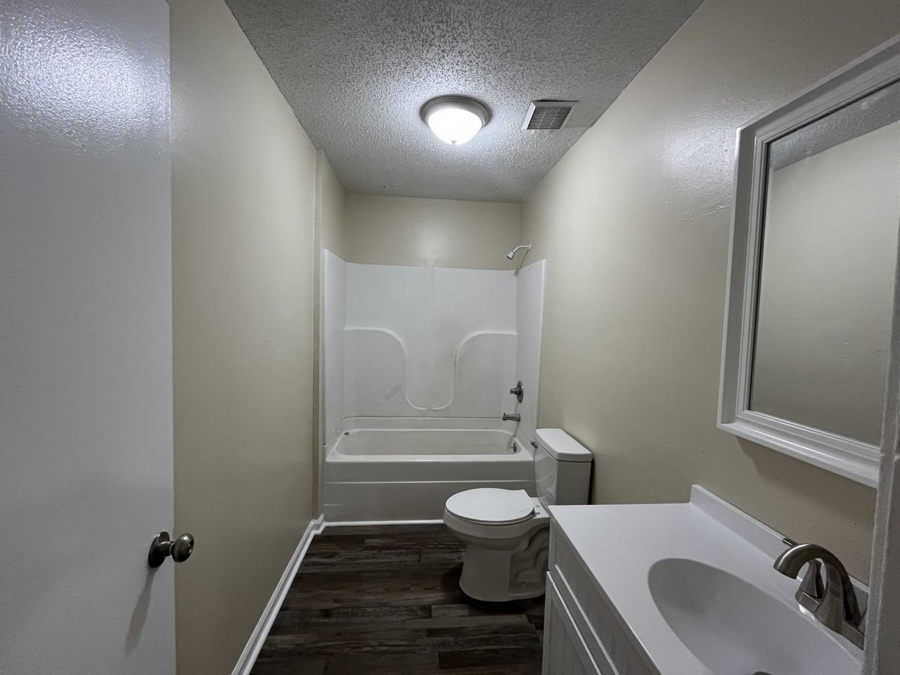 New 768 North McLemore Avenue - Photo 6 of 8