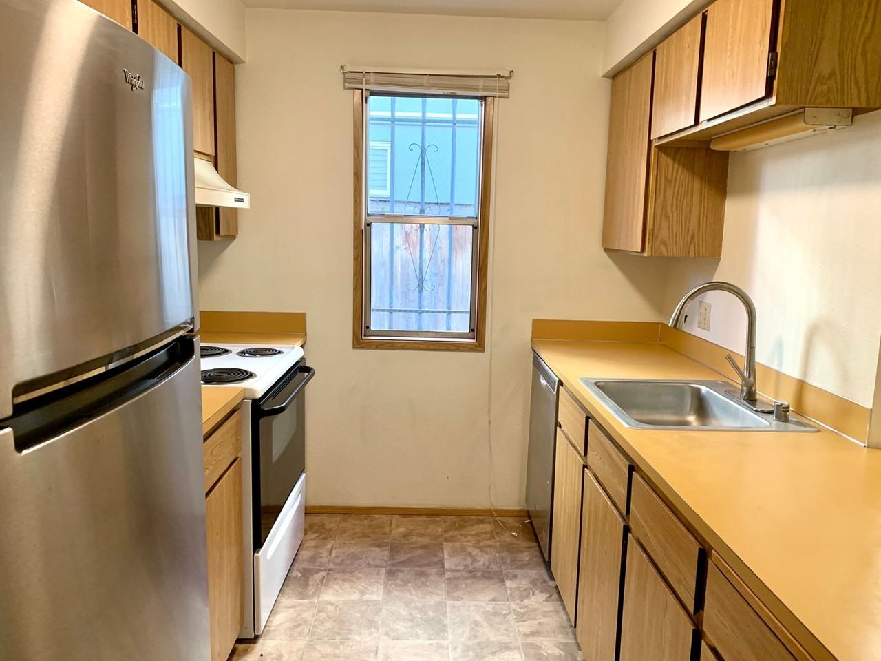 116 17th Ave - Photo 6 of 22