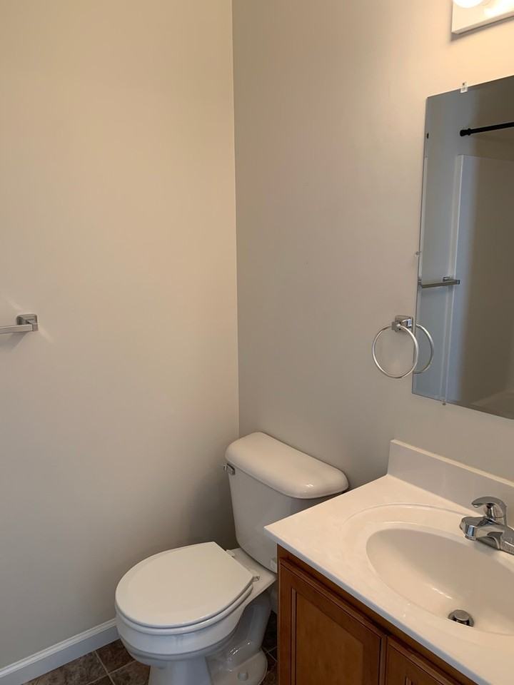 183 Thoroughbred Cir - Photo 4 of 12