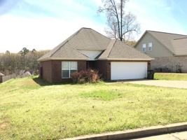 featured image of 233 Forest Glen Dr