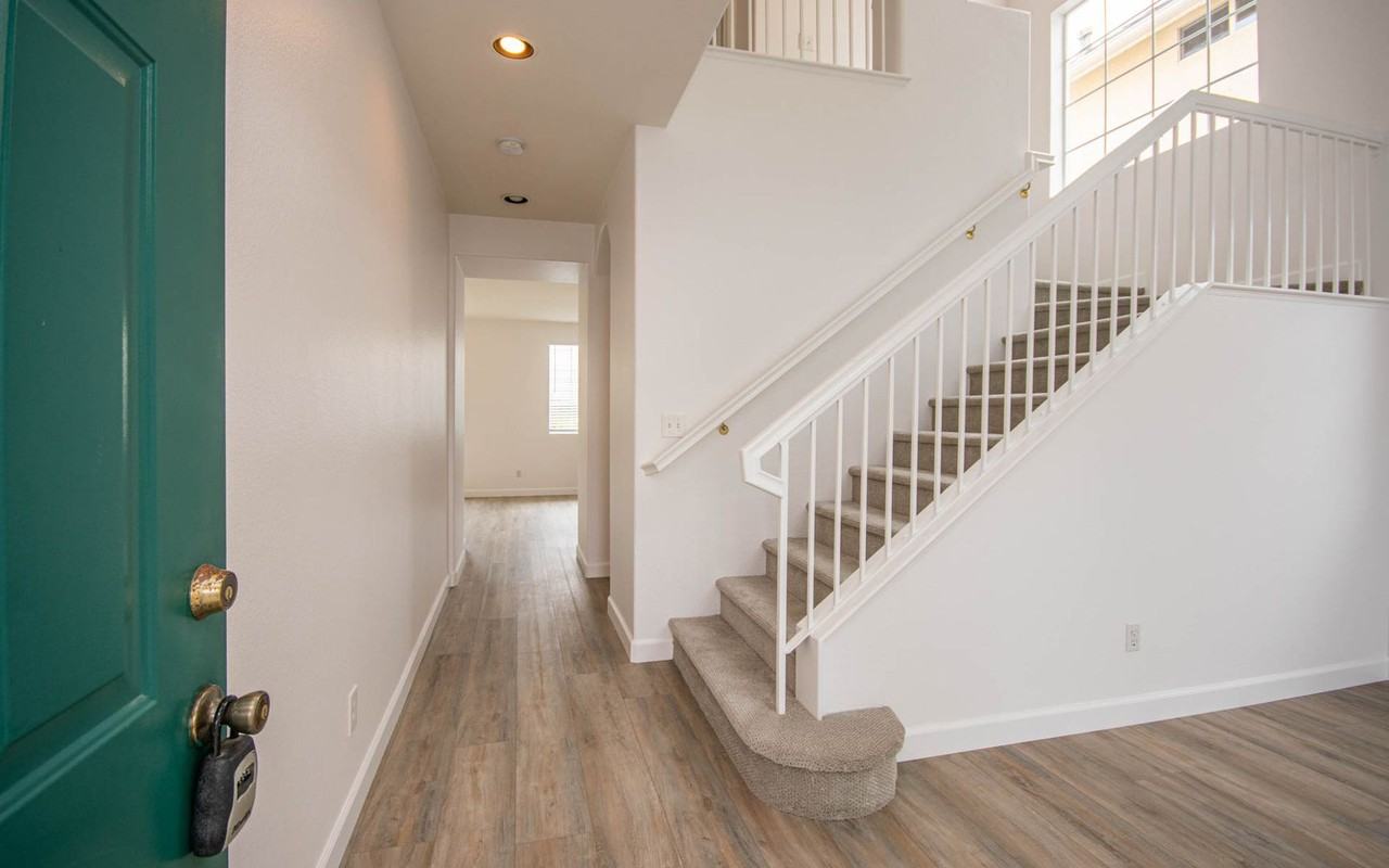 3708 Azimuth Pl - Photo 4 of 24