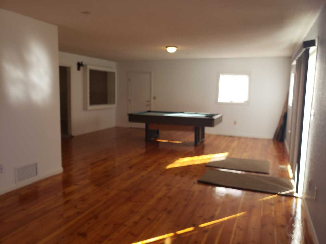 1312 Concord Dr - Photo 2 of 9