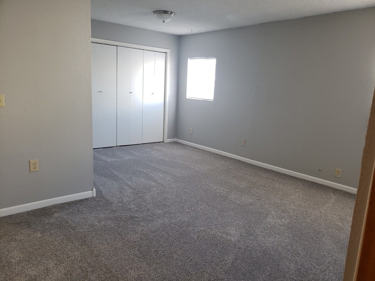 1312 Concord Dr - Photo 6 of 9