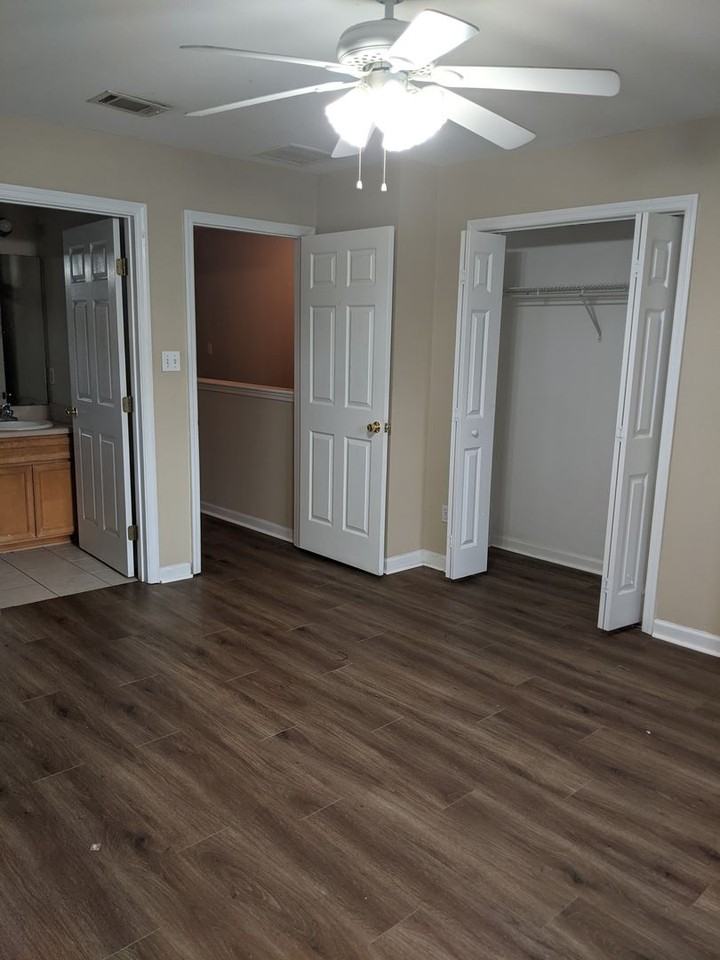 93 Bass St - Photo 5 of 12