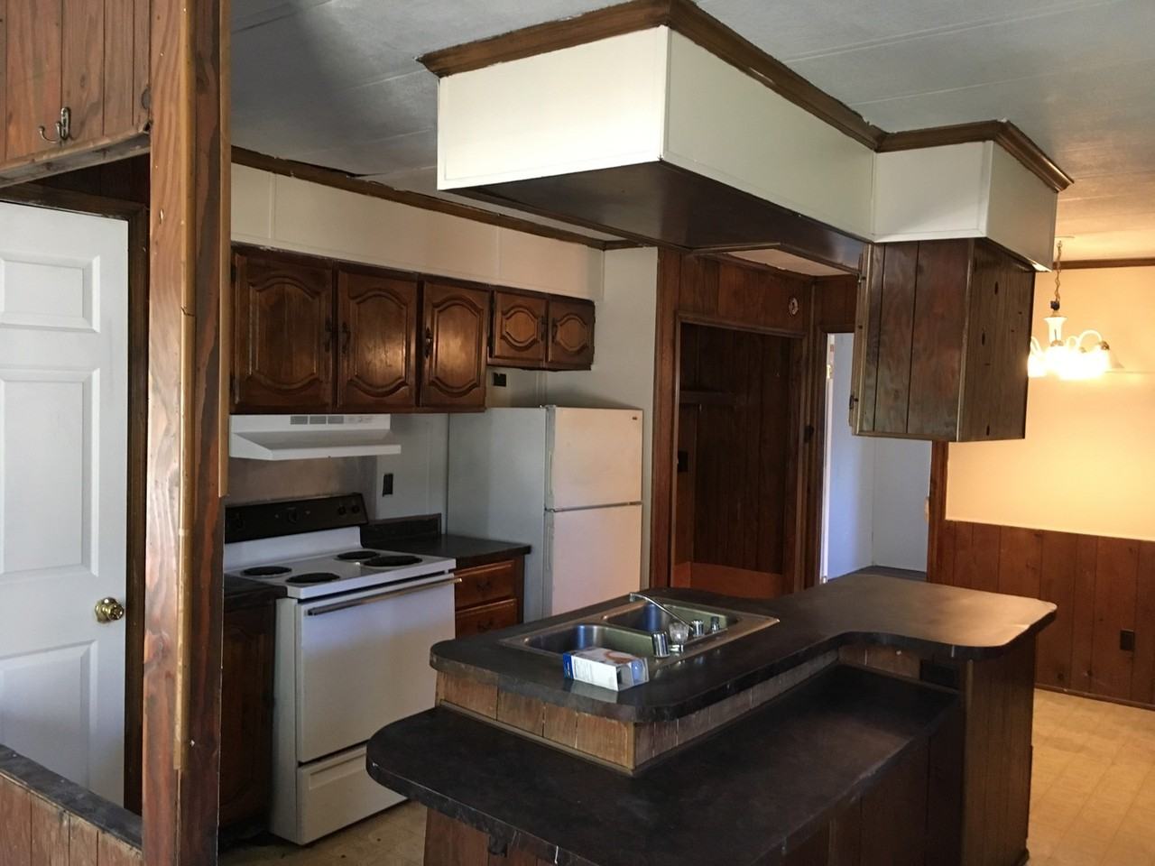 116 Courtillians Rd - Photo 3 of 9