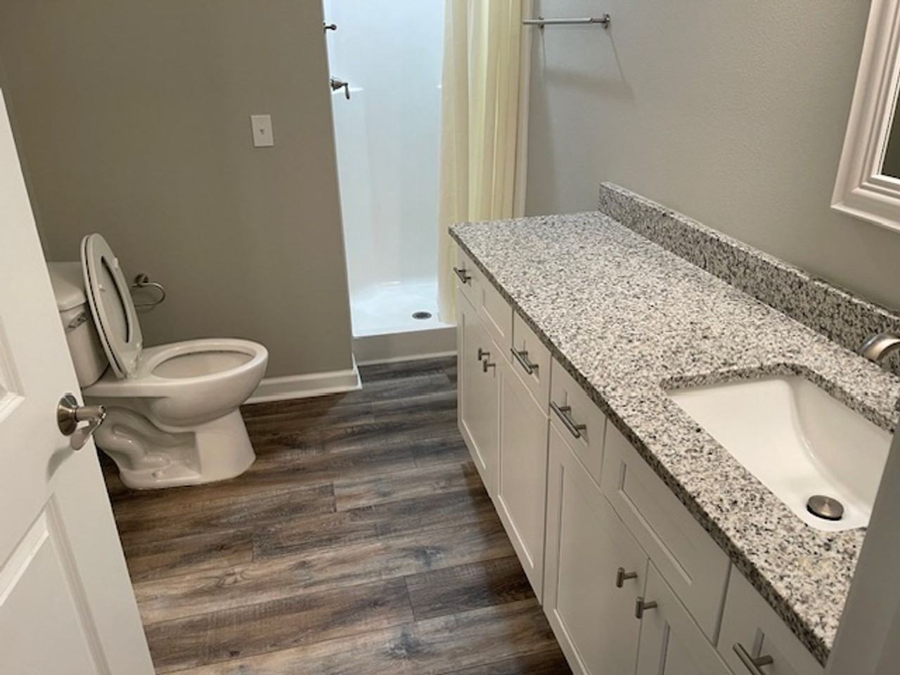 8049 Briarcreek Rd E - Photo 5 of 10