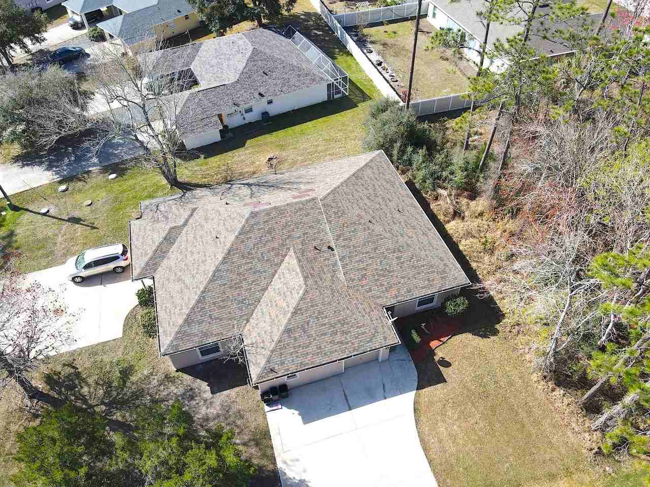 4 Eton Ln - Photo 3 of 33