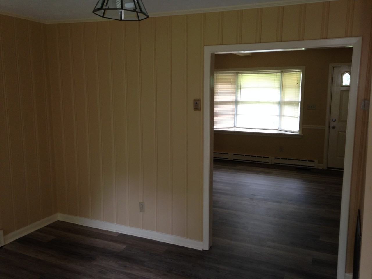 608 Bee Gee Rd - Photo 2 of 8