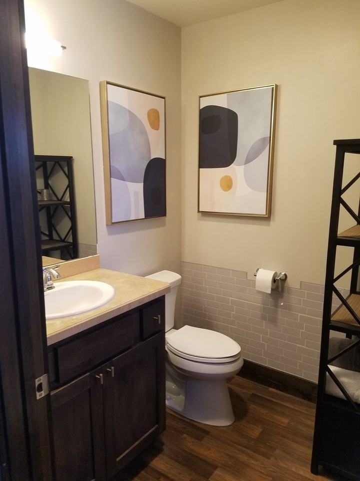 915 Ferguson Ave - Photo 5 of 14