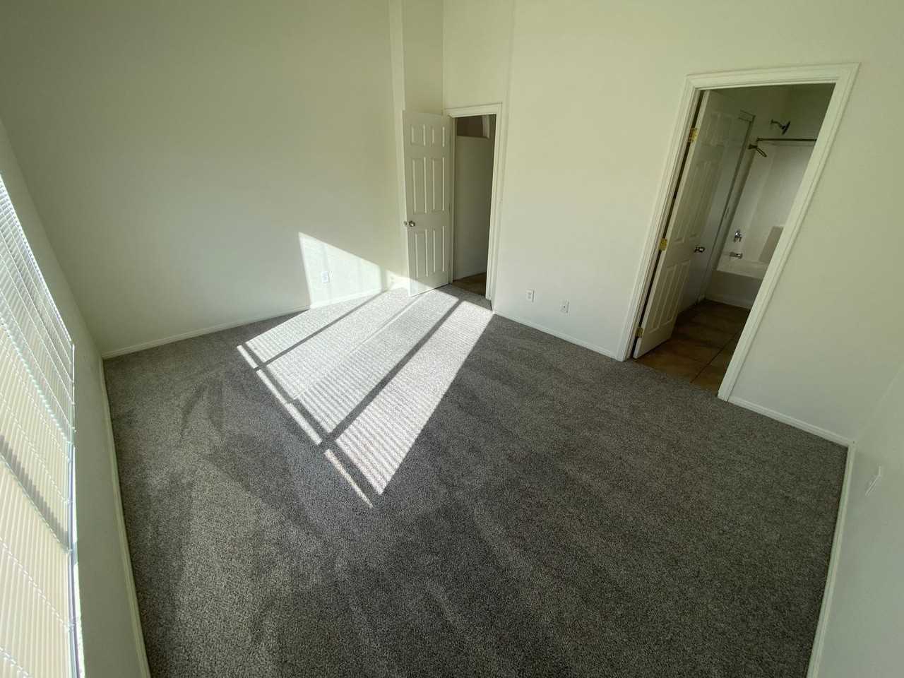 6515 Coldwater Bay Dr - Photo 5 of 13