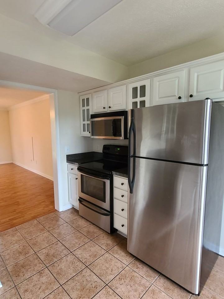 34 Old Tavern Cir - Photo 5 of 14