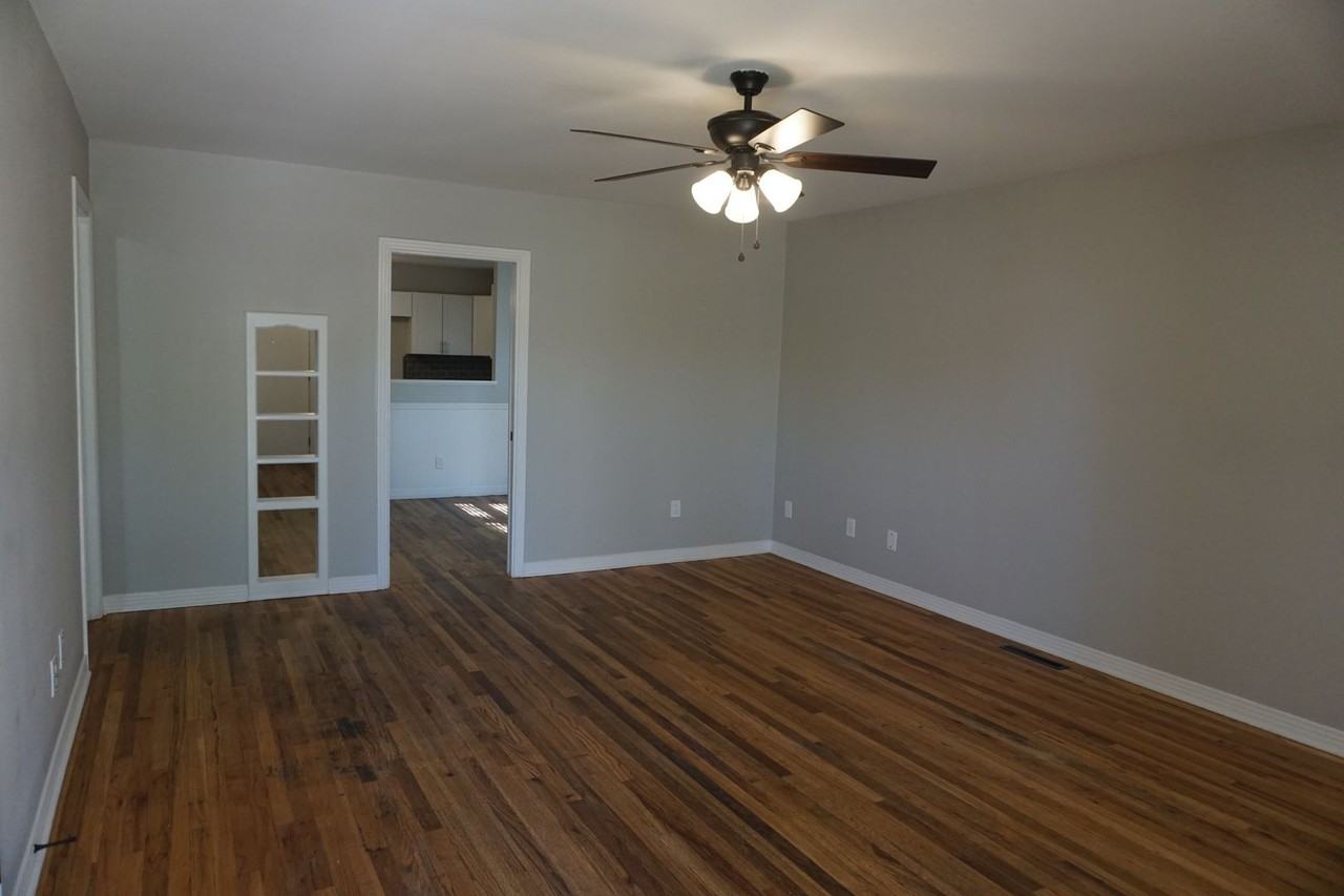 3126 38th St - Photo 2 of 12