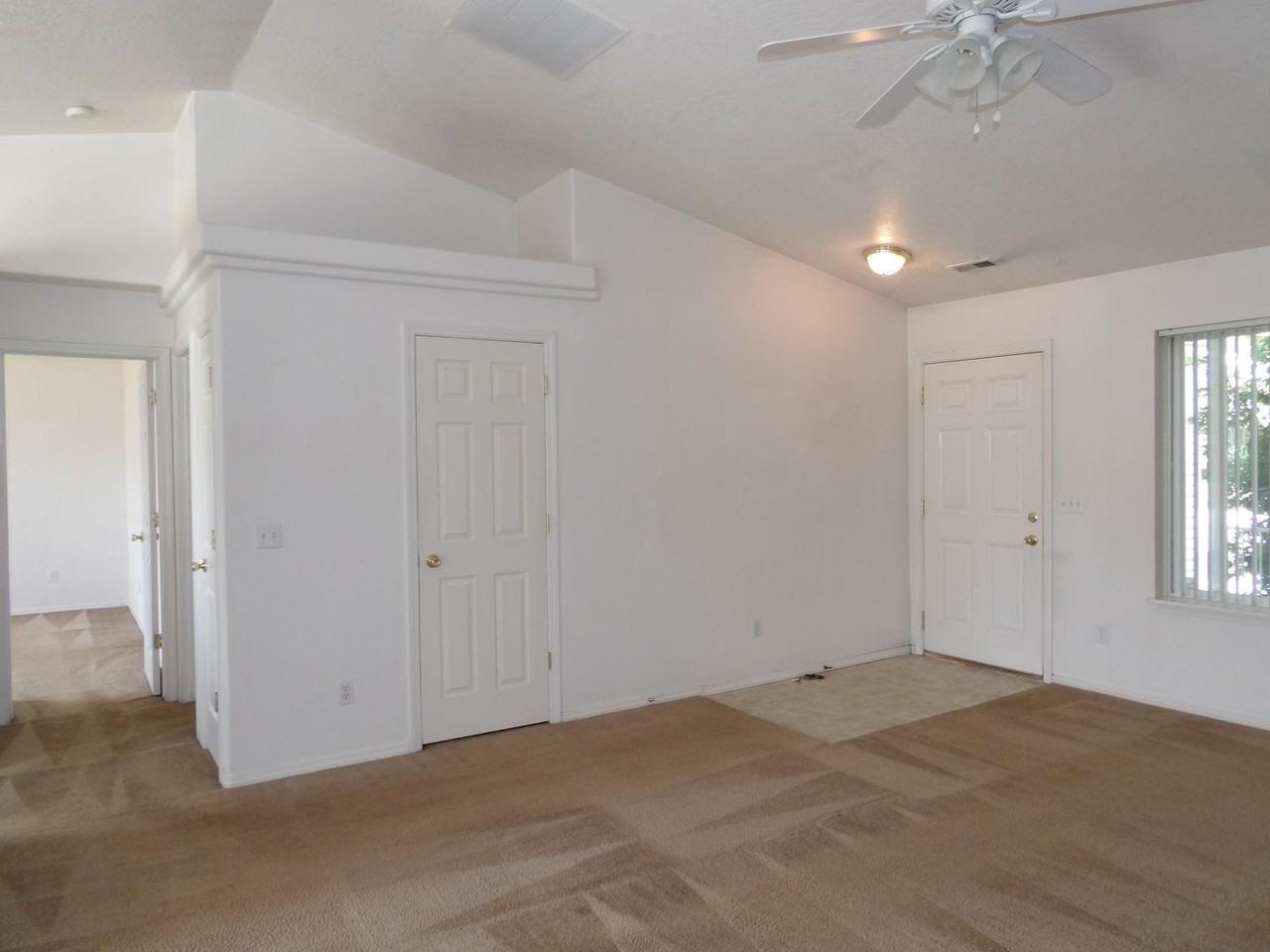 3568 W Thorndale Loop - Photo 6 of 17