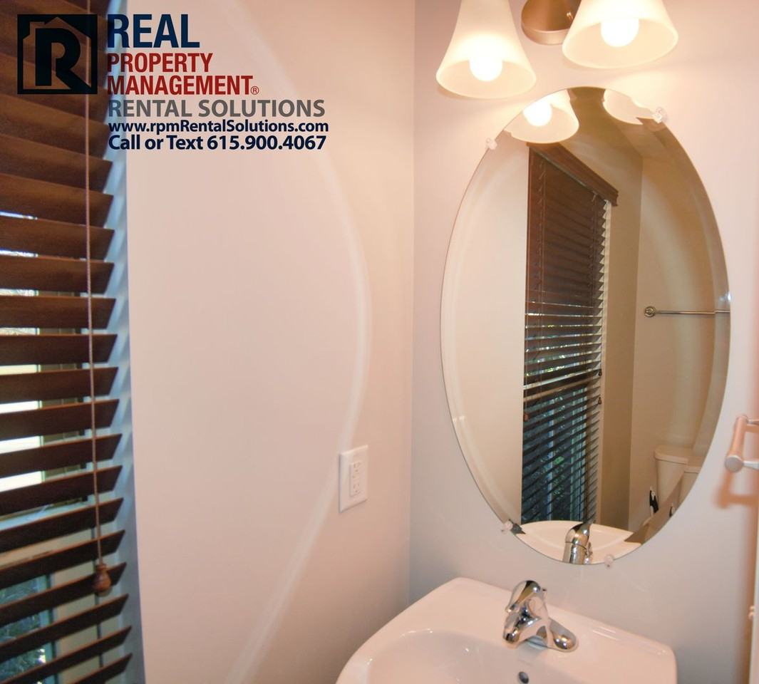 1008 Linden Isle Dr - Photo 7 of 32