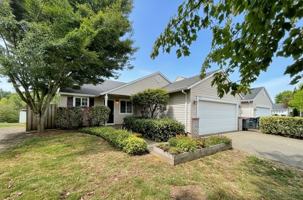 featured image of 2315 Sw Hannah Cir