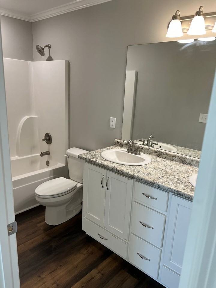 1825 Chestnut Dr - Photo 6 of 14