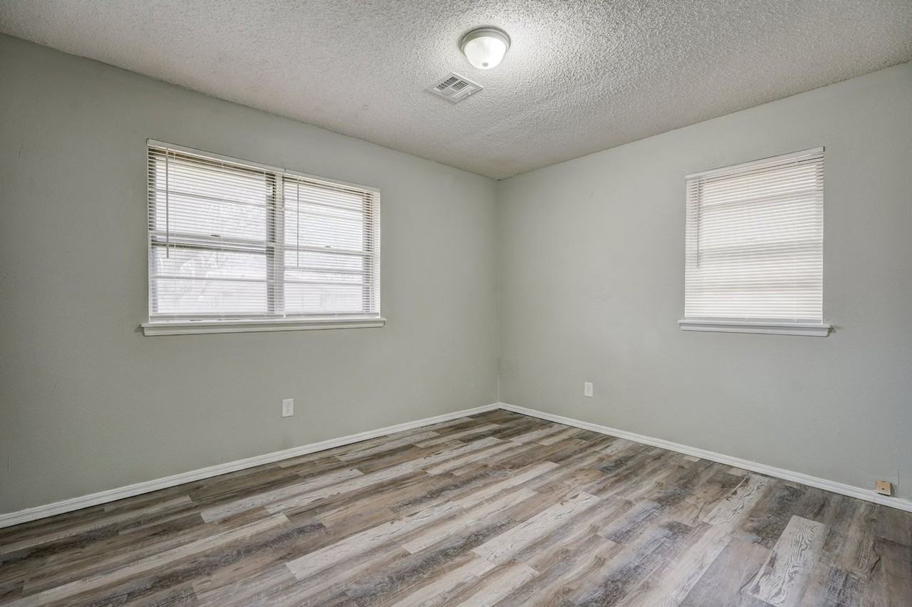 434 W Elder Dr - Photo 6 of 11