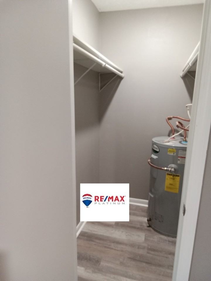 W. 30th Apartments - Photo 4 of 12