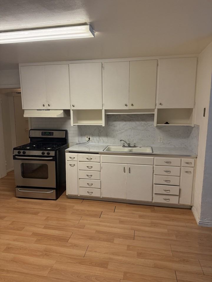 319 100 North - Photo 3 of 14