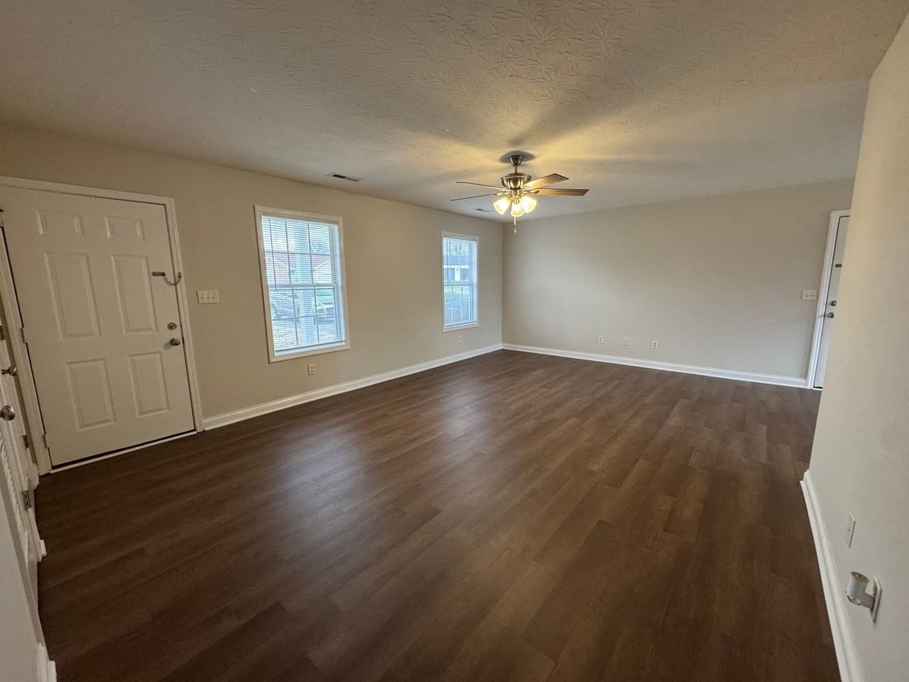 4642 Woodstone Dr - Photo 2 of 15