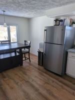 featured image of 729 Waverley St