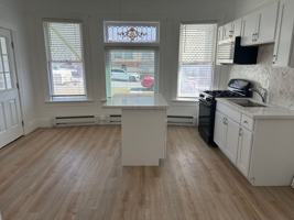 featured image of 887 E 1st Ave