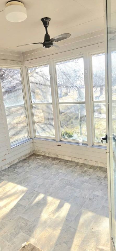 31373 Burt Ct - Photo 4 of 10