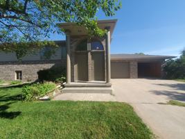 featured image of 1101 Brentwood Ave