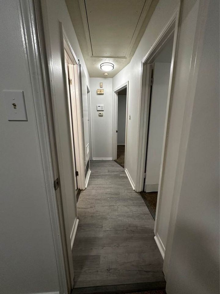 3032 Lyerly Ln - Photo 4 of 8