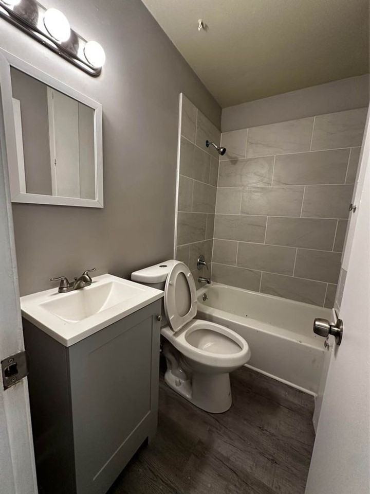 3032 Lyerly Ln - Photo 5 of 8