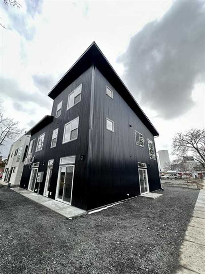 500 South Almon Street - Photo 2 of 3